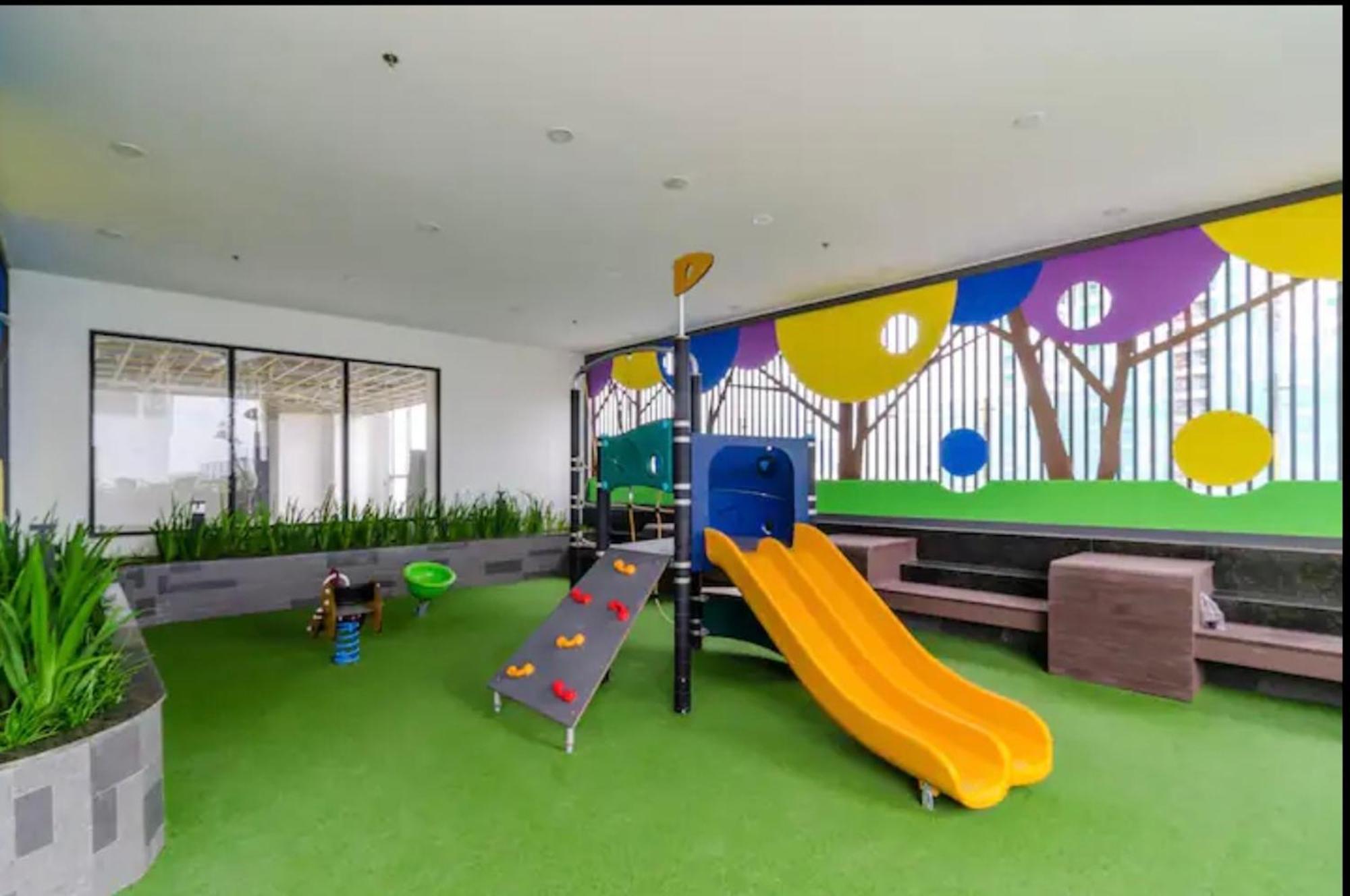 Zo Apartment Rivergate Center Хошимін Екстер'єр фото