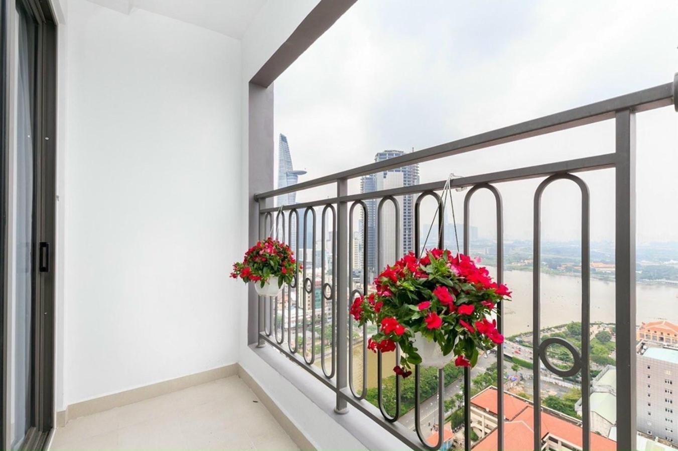 Zo Apartment Rivergate Center Хошимін Екстер'єр фото